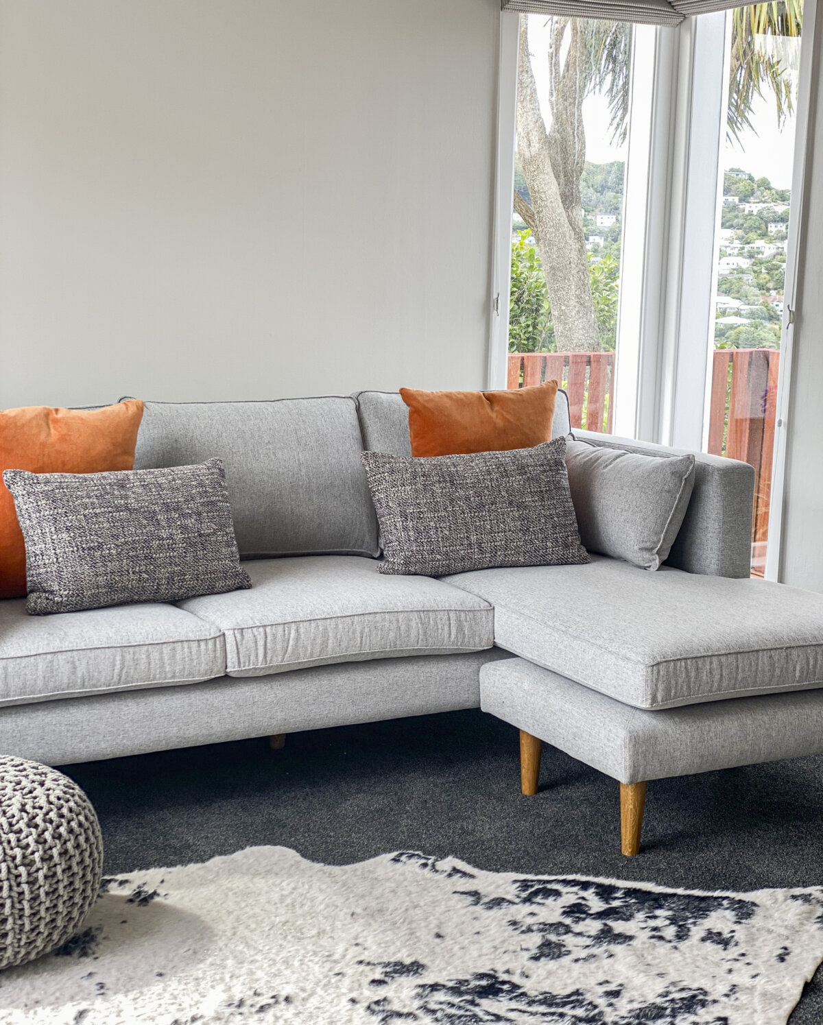 How Do Home Stagers Do Cushions? Home Staged